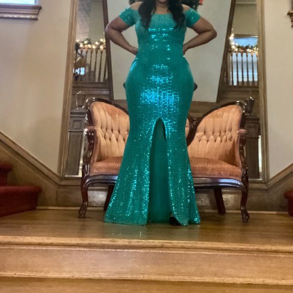 Mermaid Shine Dress - Picture 2 of 3